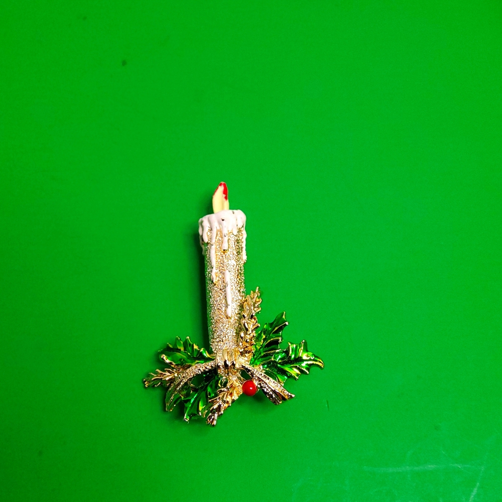 Vintage Gerry candle brooch